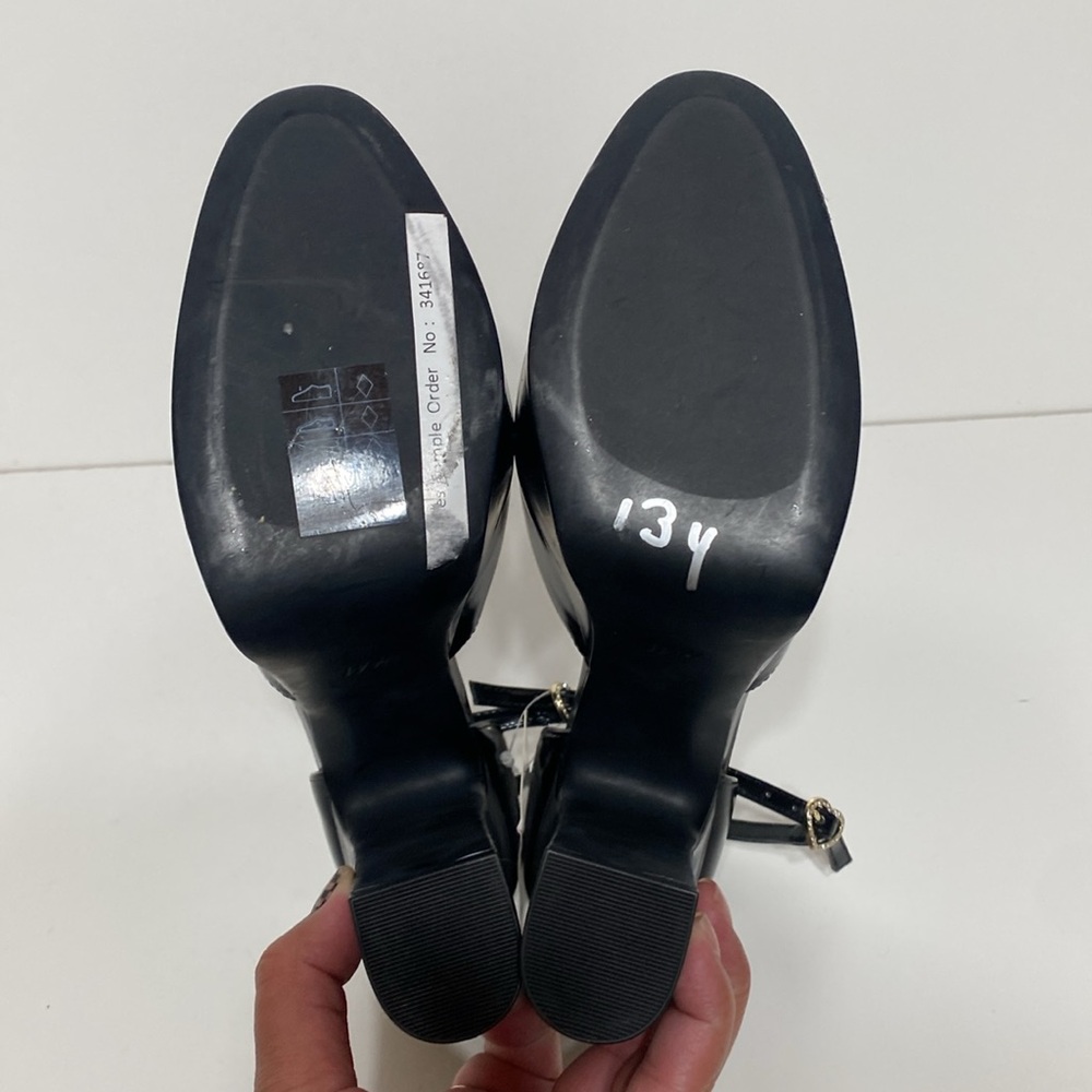 H&M Platform Heels - Picture 14 of 17